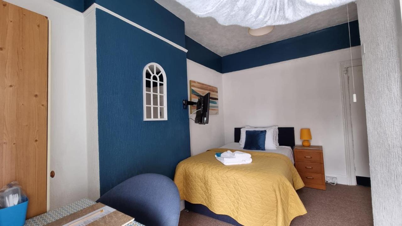 The Tilstone Guest House ランディドノー エクステリア 写真