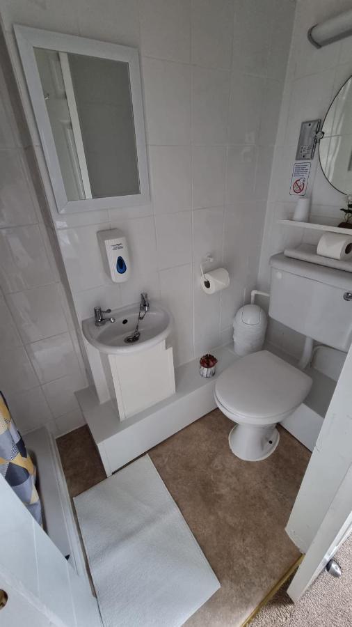 The Tilstone Guest House ランディドノー エクステリア 写真